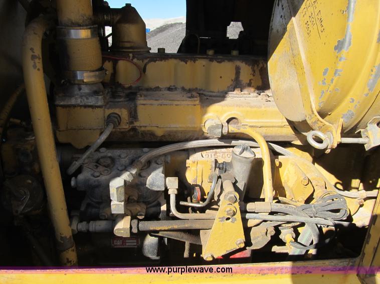 image for item B2062 1984 Caterpillar 140G motor grader