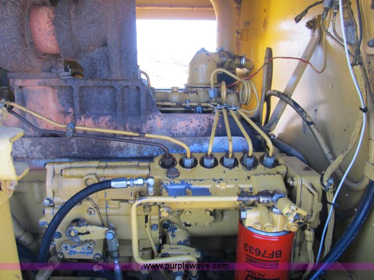 image for item B2062 1984 Caterpillar 140G motor grader