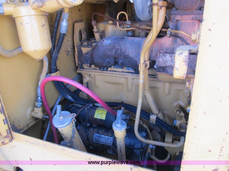 image for item B2062 1984 Caterpillar 140G motor grader