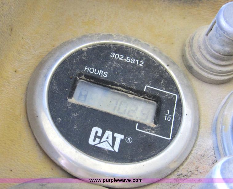 image for item B2062 1984 Caterpillar 140G motor grader