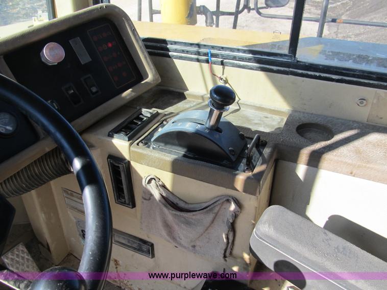 image for item B2063 1997 Caterpillar D400E 6x6 articulating dump truck