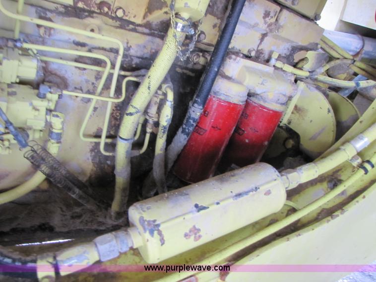 image for item B2064 1994 Euclid R35 off road end dump truck