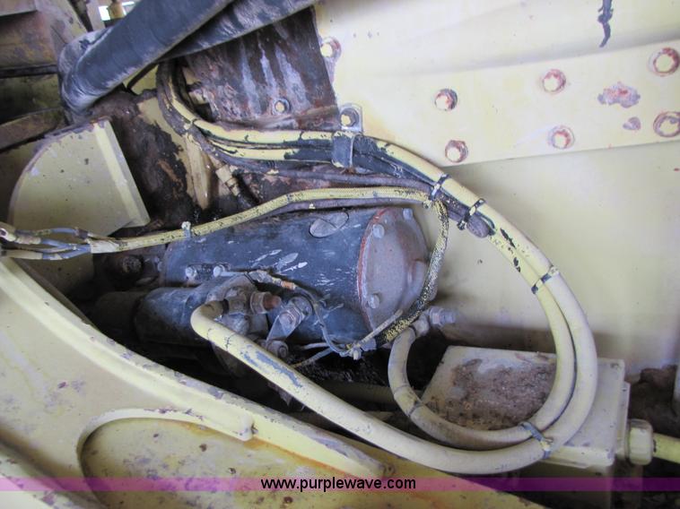 image for item B2064 1994 Euclid R35 off road end dump truck