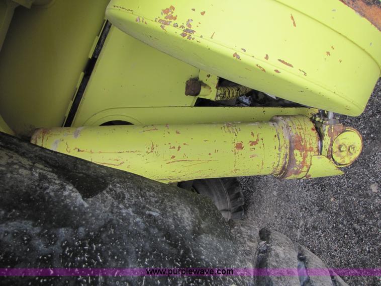 image for item B2064 1994 Euclid R35 off road end dump truck