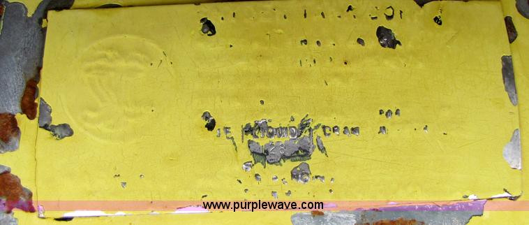 image for item B2064 1994 Euclid R35 off road end dump truck