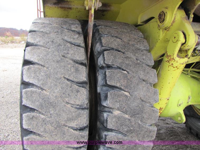 image for item B2064 1994 Euclid R35 off road end dump truck