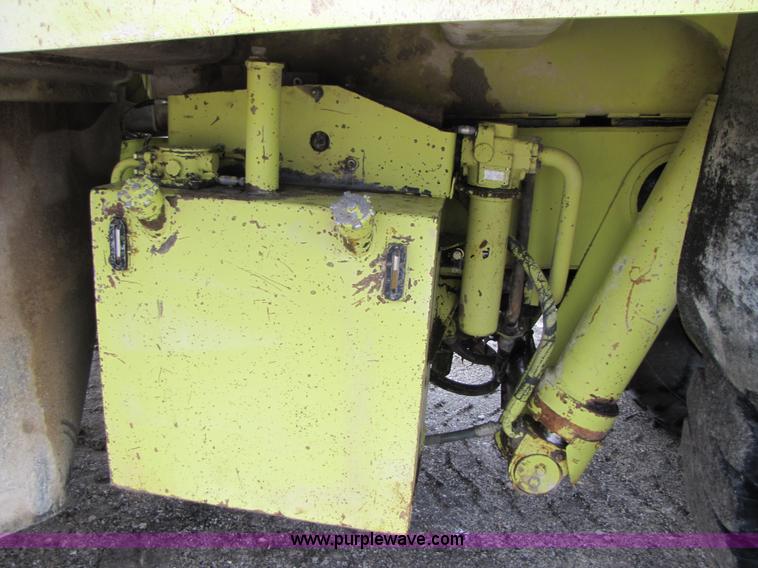 image for item B2064 1994 Euclid R35 off road end dump truck