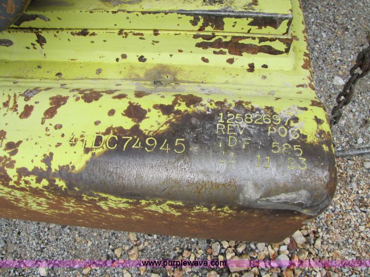 image for item B2064 1994 Euclid R35 off road end dump truck