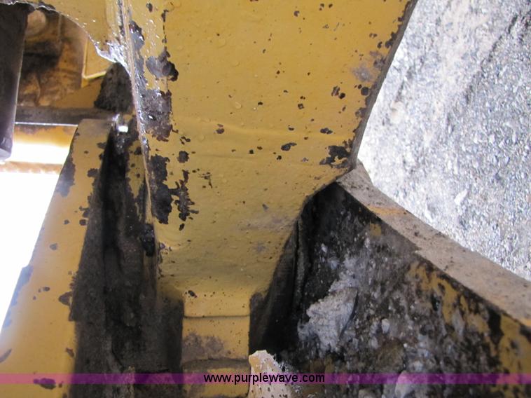 image for item B2065 1992 Caterpillar 980F wheel loader