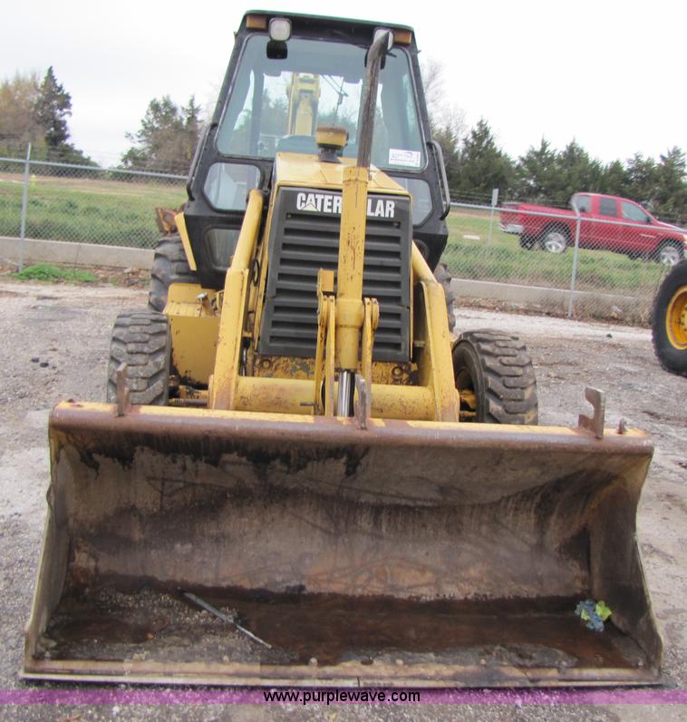 image for item B2069 1995 Caterpillar 426B 4x4 loader backhoe