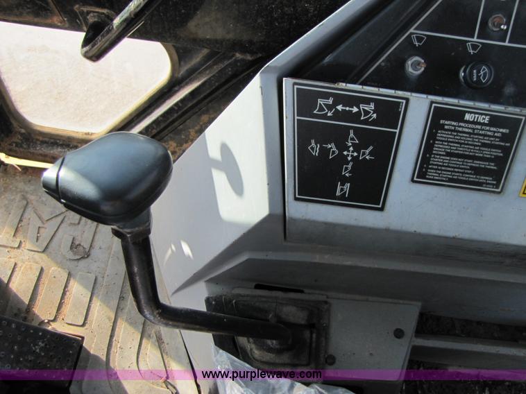 image for item B2069 1995 Caterpillar 426B 4x4 loader backhoe