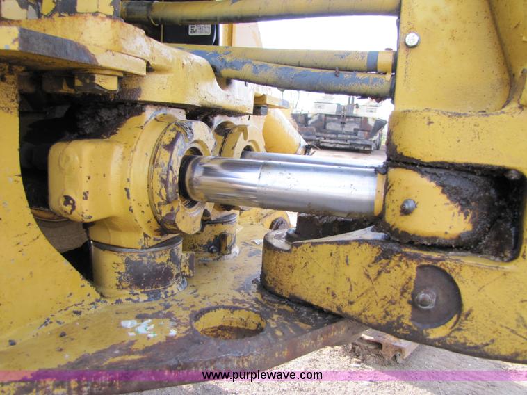 image for item B2069 1995 Caterpillar 426B 4x4 loader backhoe