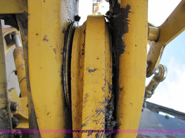 image for item B2069 1995 Caterpillar 426B 4x4 loader backhoe