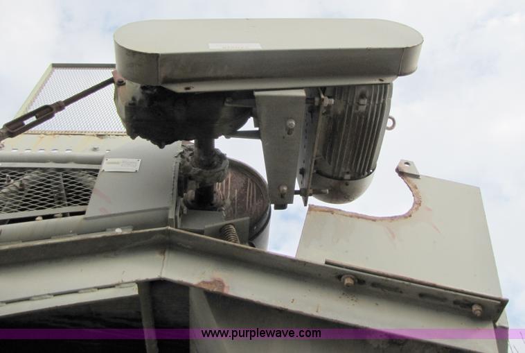 image for item B2070 1995 Marco 30in x 80' portable stacking conveyor