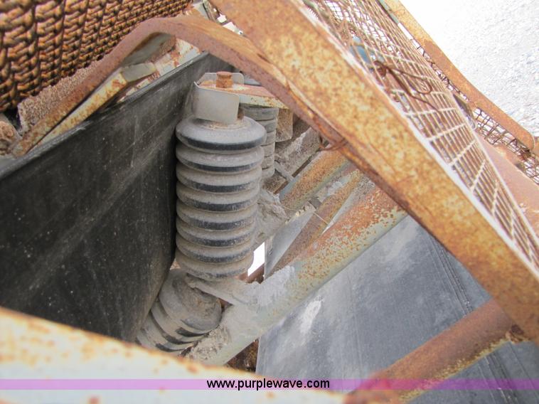 image for item B2070 1995 Marco 30in x 80' portable stacking conveyor