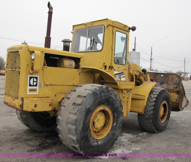 image for item B2072 1979 Caterpillar 966C wheel loader