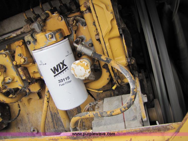 image for item B2072 1979 Caterpillar 966C wheel loader