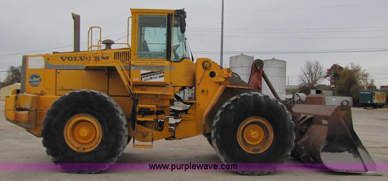 image for item B2073 1994 Volvo L150 wheel loader