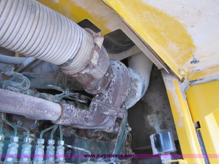 image for item B2073 1994 Volvo L150 wheel loader