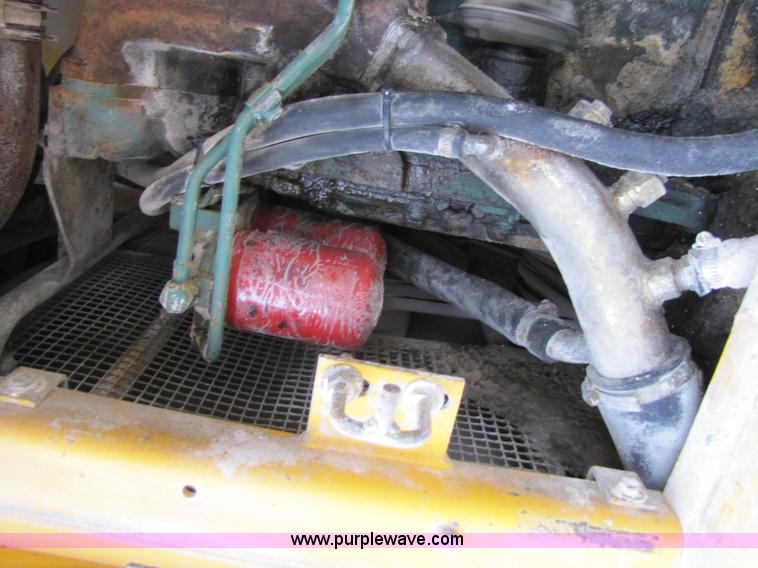 image for item B2073 1994 Volvo L150 wheel loader