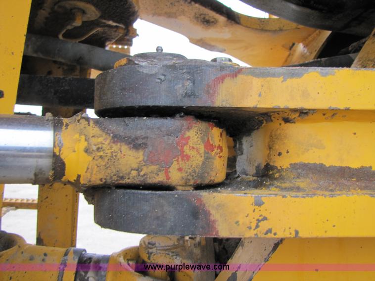 image for item B2073 1994 Volvo L150 wheel loader