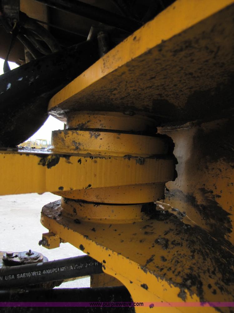 image for item B2073 1994 Volvo L150 wheel loader