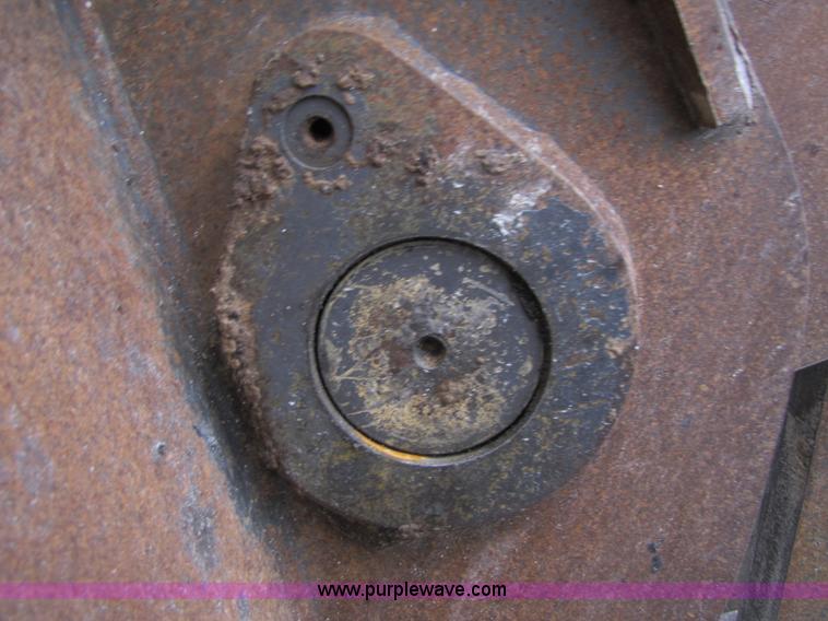 image for item B2073 1994 Volvo L150 wheel loader