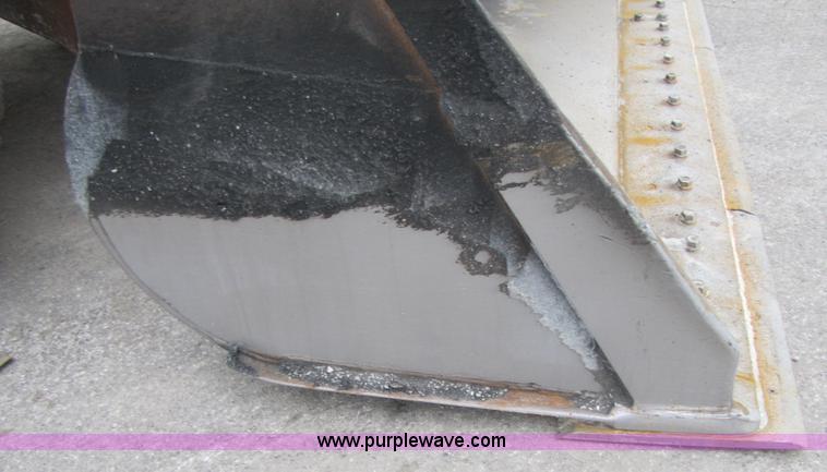 image for item B2073 1994 Volvo L150 wheel loader