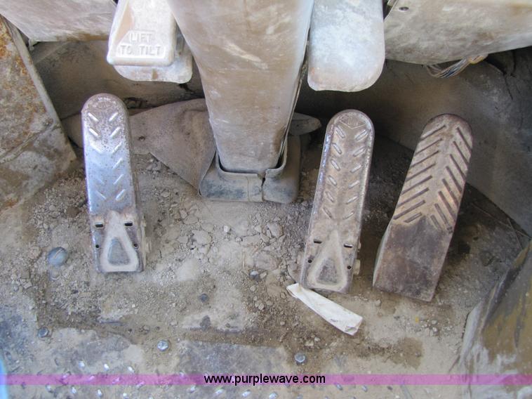 image for item B2077 1988 Caterpillar 966E wheel loader