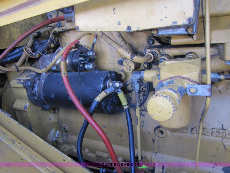 image for item B2077 1988 Caterpillar 966E wheel loader