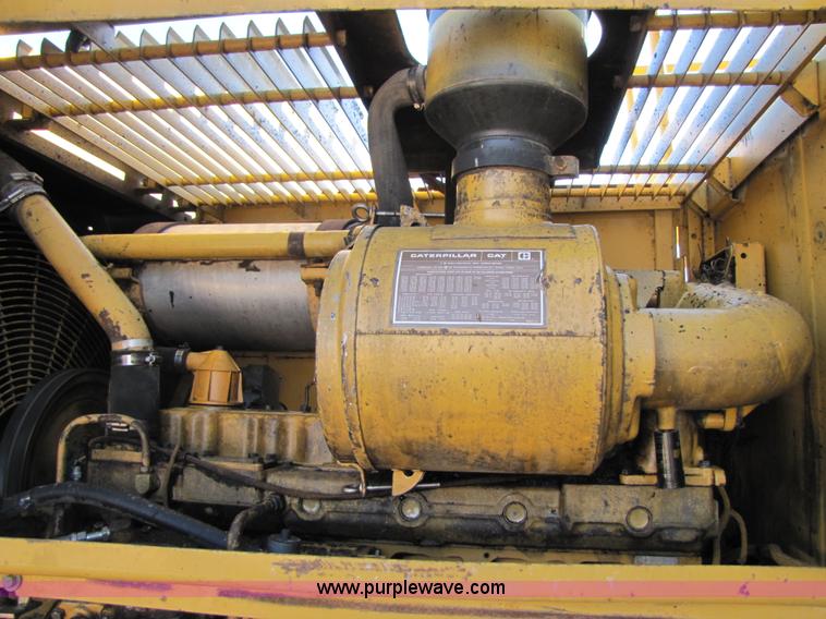 image for item B2077 1988 Caterpillar 966E wheel loader