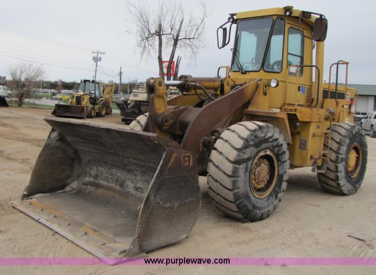 image for item B2091 1985 Caterpillar 950B wheel loader