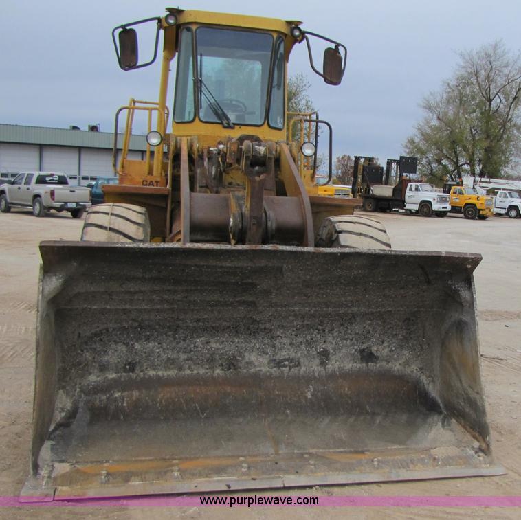 image for item B2091 1985 Caterpillar 950B wheel loader