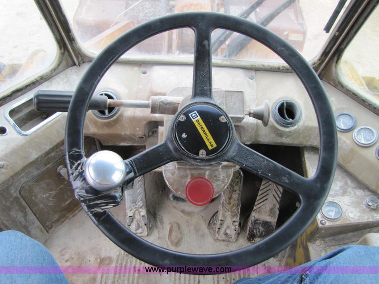 image for item B2091 1985 Caterpillar 950B wheel loader