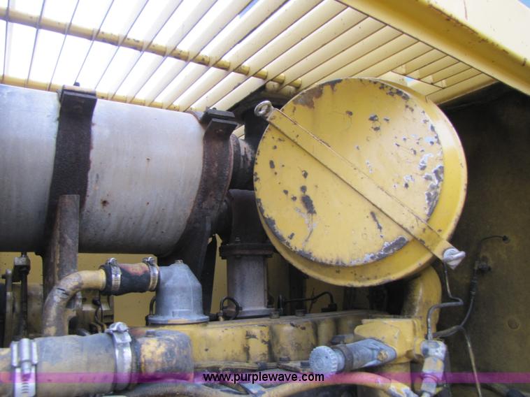 image for item B2091 1985 Caterpillar 950B wheel loader