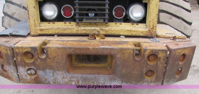 image for item B2091 1985 Caterpillar 950B wheel loader