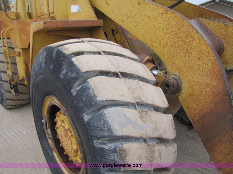 image for item B2091 1985 Caterpillar 950B wheel loader