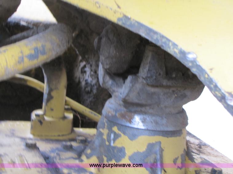 image for item B2091 1985 Caterpillar 950B wheel loader
