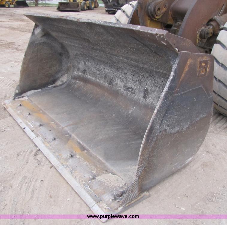 image for item B2091 1985 Caterpillar 950B wheel loader