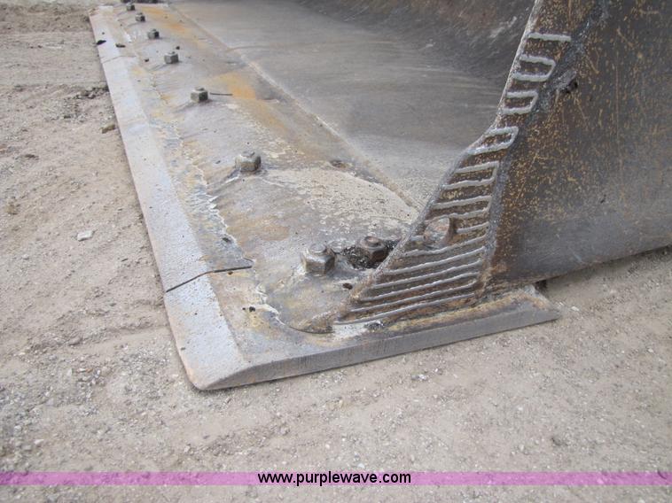 image for item B2091 1985 Caterpillar 950B wheel loader