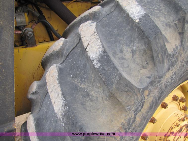 image for item B2092 1989 Bomag BW 213PD vibratory pad foot roller