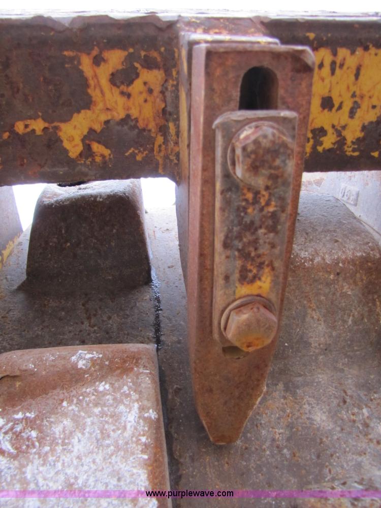 image for item B2092 1989 Bomag BW 213PD vibratory pad foot roller