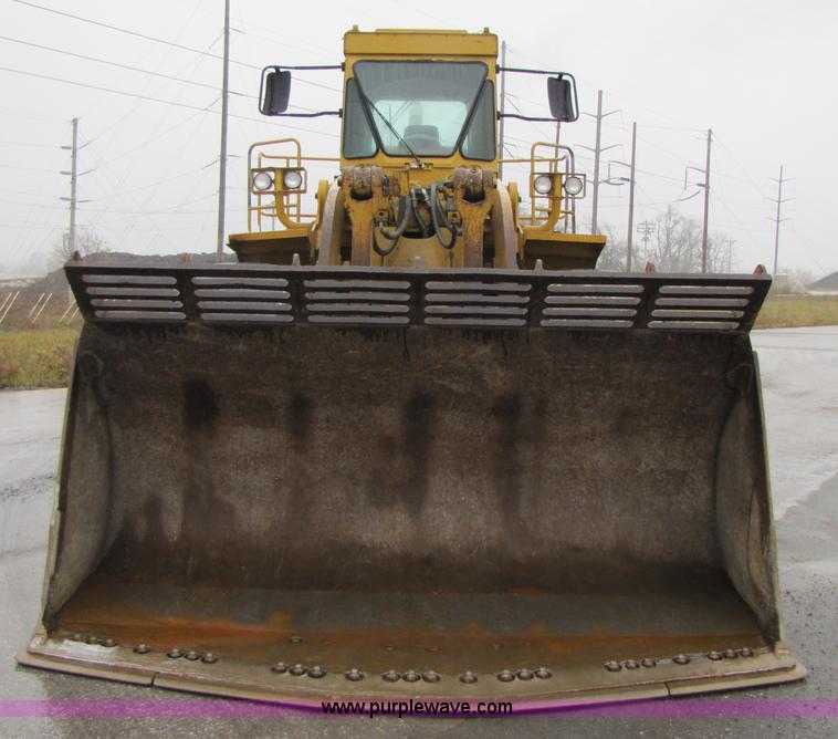 image for item B2093 1992 Caterpillar 988B wheel loader