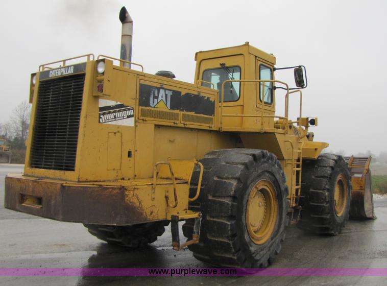 image for item B2093 1992 Caterpillar 988B wheel loader