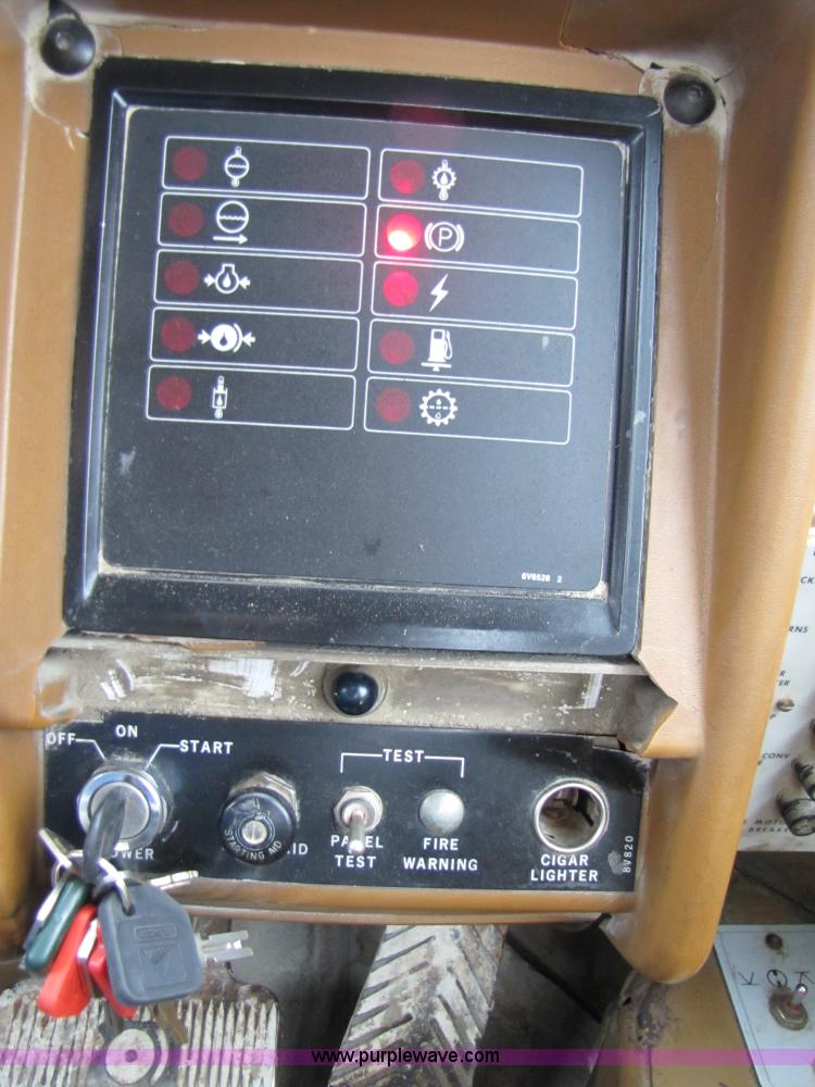 image for item B2093 1992 Caterpillar 988B wheel loader