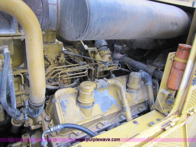 image for item B2093 1992 Caterpillar 988B wheel loader