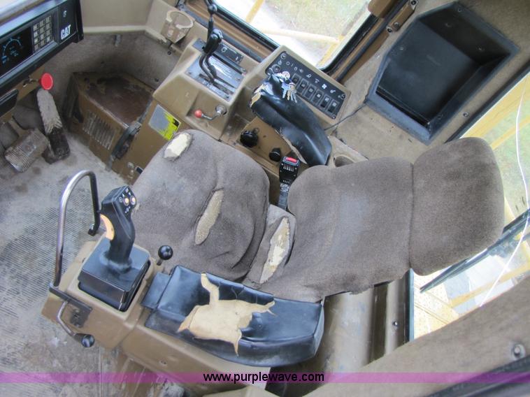 image for item B2094 1994 Caterpillar 988F wheel loader