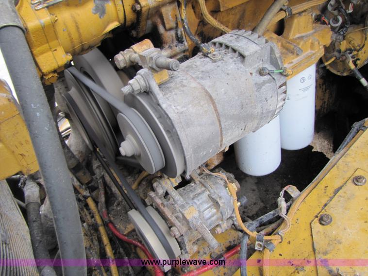 image for item B2094 1994 Caterpillar 988F wheel loader
