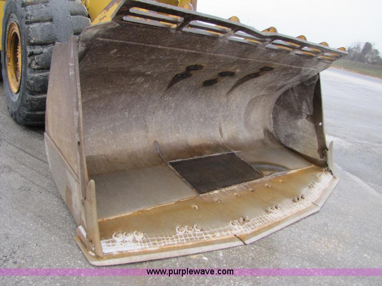 image for item B2094 1994 Caterpillar 988F wheel loader