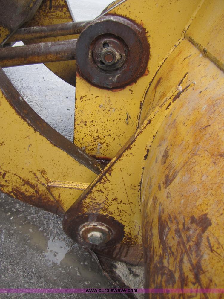 image for item B2094 1994 Caterpillar 988F wheel loader